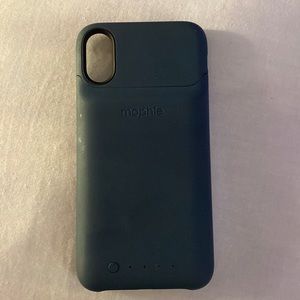 This is a charging phone case that is for the iPhone XS. Comes with charger